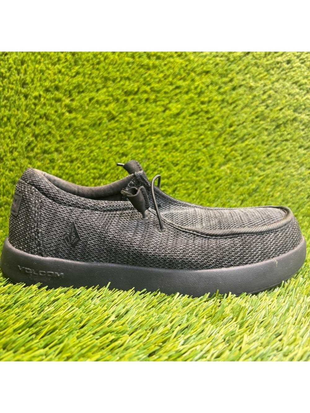 Volcom Chill Womens Size 7W All Black Composite Toe Safety Work Slip-On Shoes